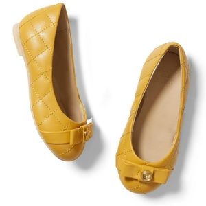 Quilted Bow Flat- Mustard Yellow- size 4 Kids- Brand New